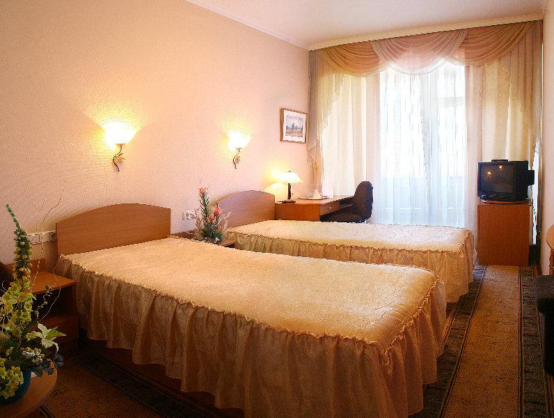 Codru Hotel Chisinau Room photo